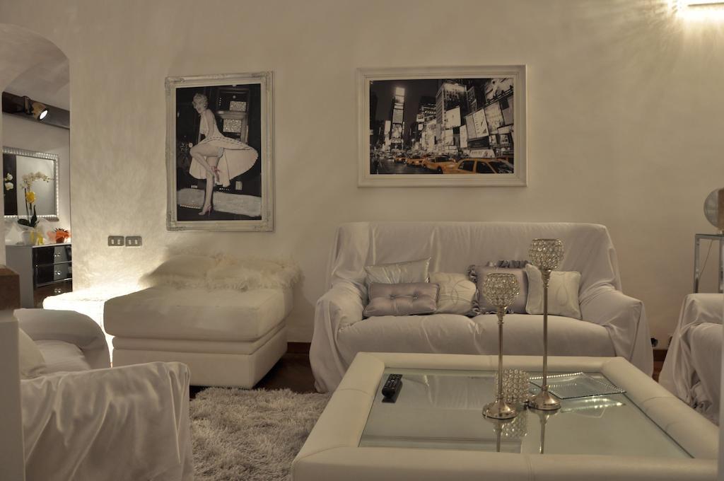 Apartment Silver House